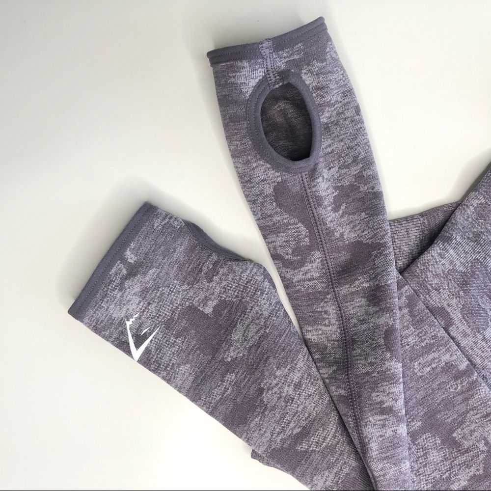 Gymshark Camo Seamless Long Sleeve Crop Top - Picture 5 of 7